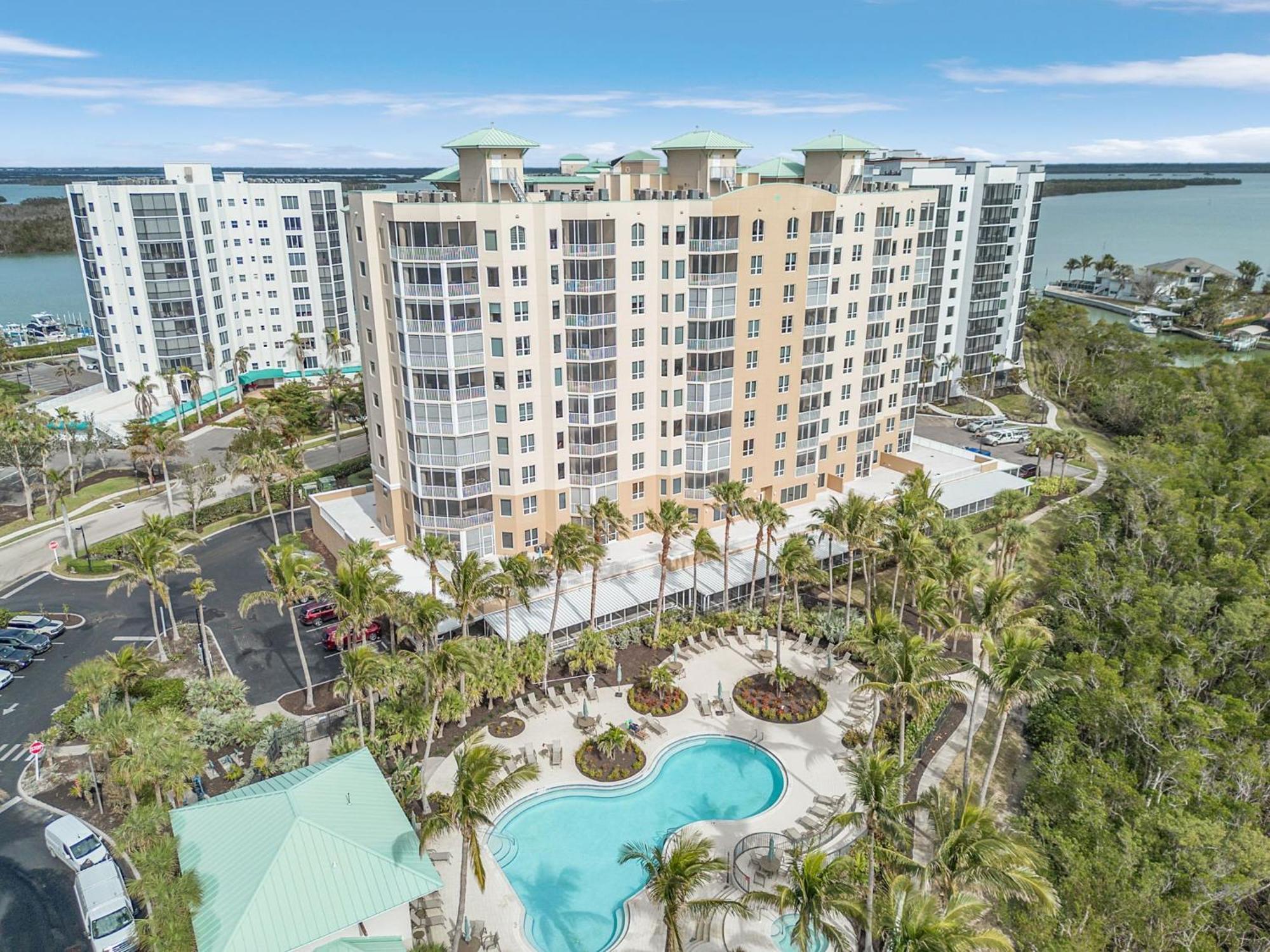 Waterfront Condo W/ Bay Views, Pool & Tennis Court فورت مايس بيتش المظهر الخارجي الصورة